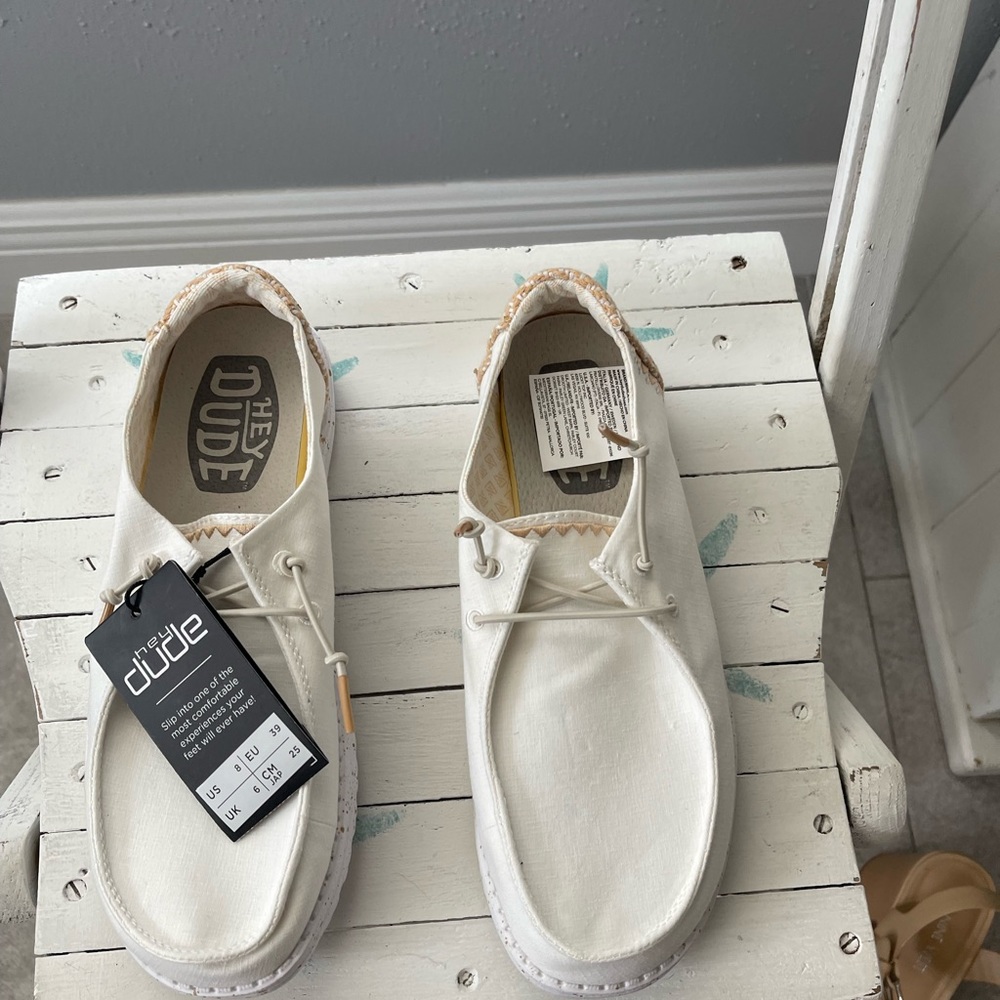 NWT HEY DUDES WENDY CHAMBRAY